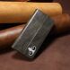 Захисний чохол UniCase Leather Wallet для Apple iPhone 17 - Green (387261G). Фото 7 з 10