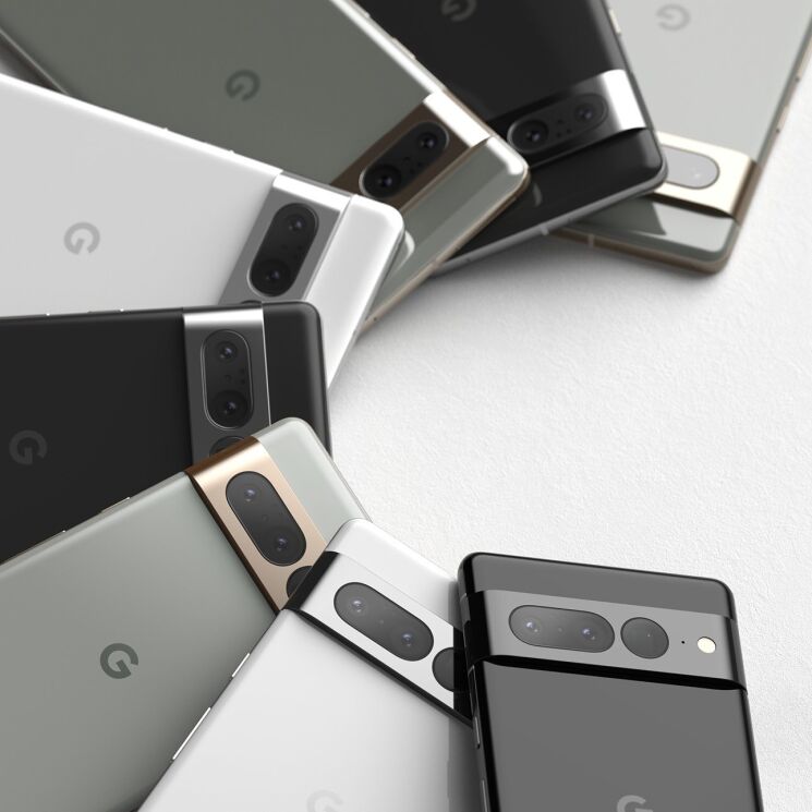 Комплект защитных стекол RINGKE Camera Protector Glass для Google Pixel 7 Pro: фото 3 из 11