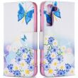 Чехол-книжка Deexe Color Wallet для Samsung Galaxy S22 (S901) - Butterfly and Flowers (296354D)