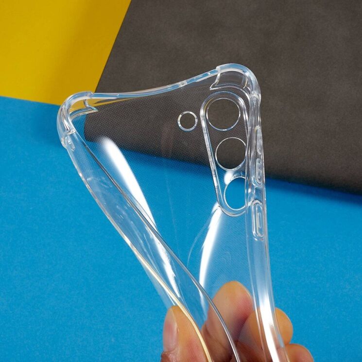Защитный чехол UniCase AirBag with Strap для Samsung Galaxy S23 - Transparent: фото 6 из 6