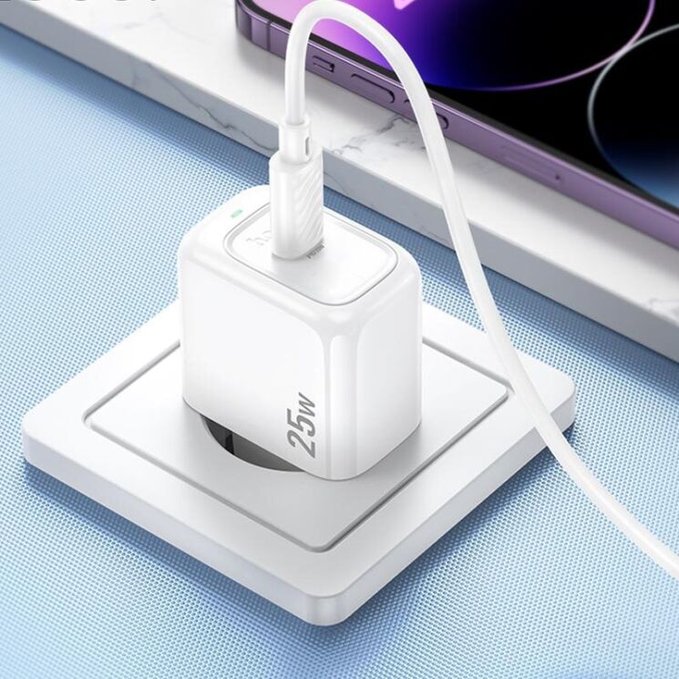 Сетевое зарядное устройство Hoco CS53A Surplus PD25W + кабель Type-C to Lightning - White: фото 8 из 8
