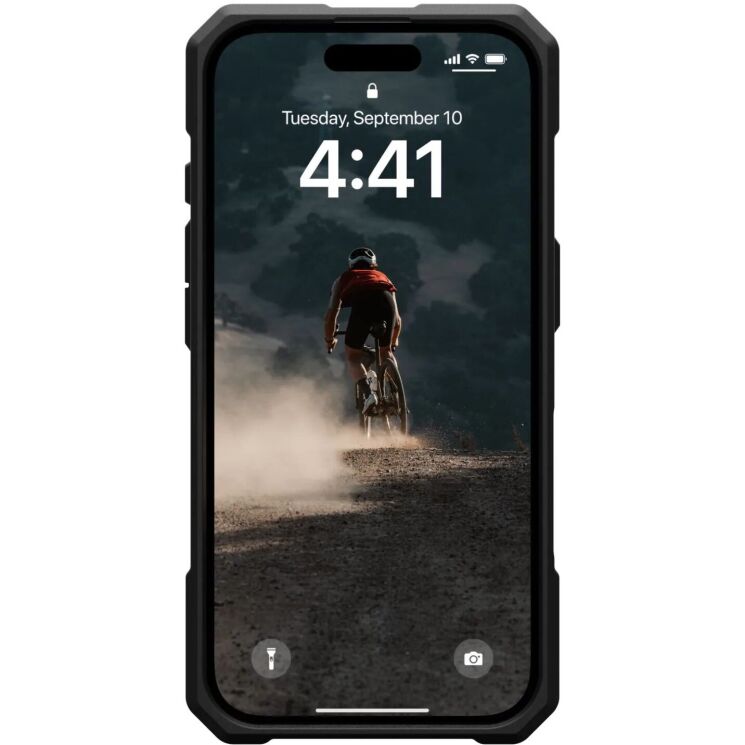 Захисний чохол URBAN ARMOR GEAR (UAG) Monarch Pro для Apple iPhone 16 - Carbon Fiber: фото 2 з 11