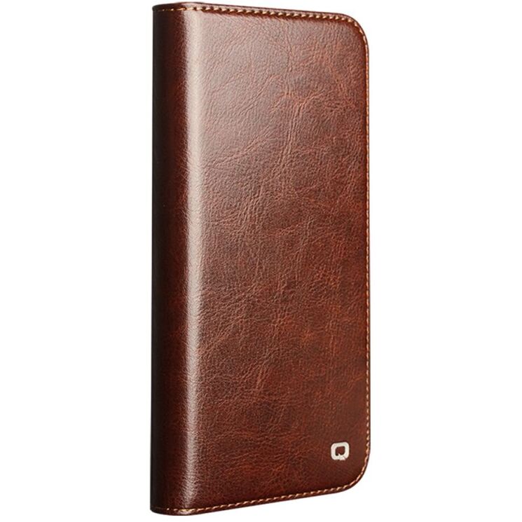 Шкіряний чохол QIALINO Classic Case для Apple iPhone 17 - Brown: фото 4 з 13