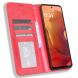 Чехол Deexe Retro Style для Motorola Moto G15 / G15 Power - Red (372606R). Фото 2 из 7