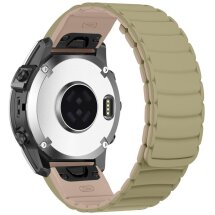 Ремешок Deexe Magnetic Band для часов Garmin c креплением Quick Fit 26mm - Light Brown: фото 1 из 4