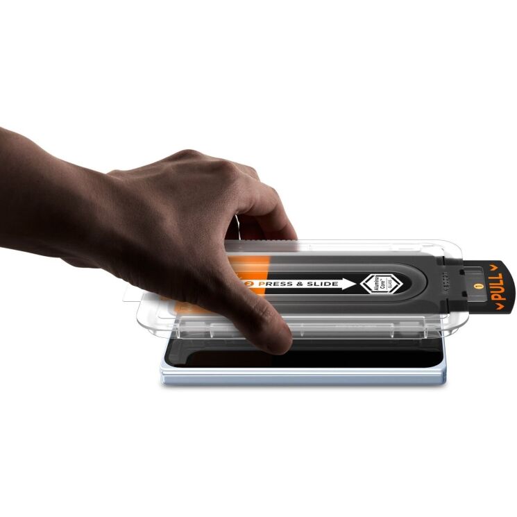 Комплект защитных стекол Spigen GLAS.tR EZ Fit Pro (FP) для Google Pixel 10 Pro Fold (AGL09665): фото 5 из 16