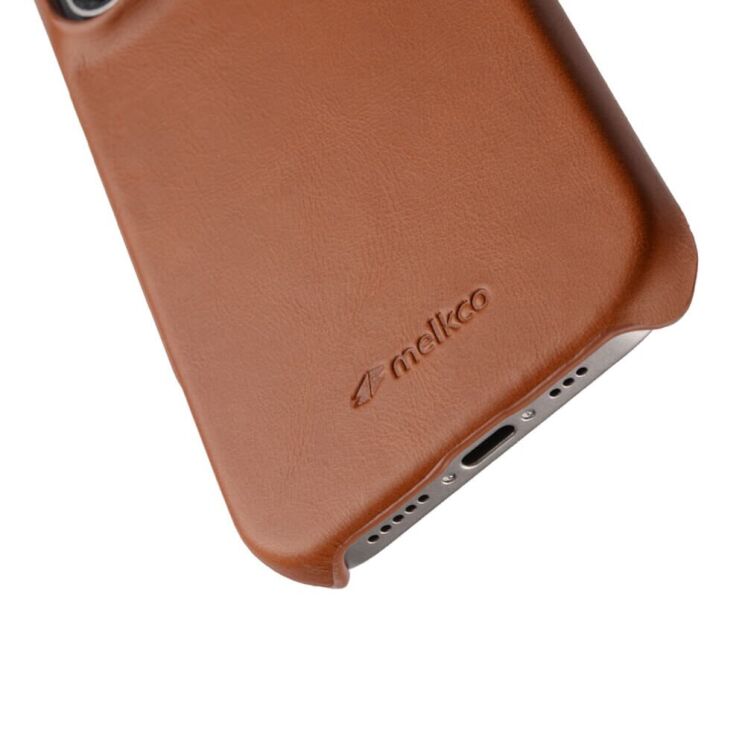 Защитный чехол MELKCO Leather Back Cover (with MagSafe Support) для Apple iPhone 16 Plus - Brown: фото 3 из 5