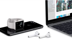 Обзор фирменных аксессуаров для iPhone 7: &laquo;умные&raquo; наушники и альтернативные способы подзарядки - читать