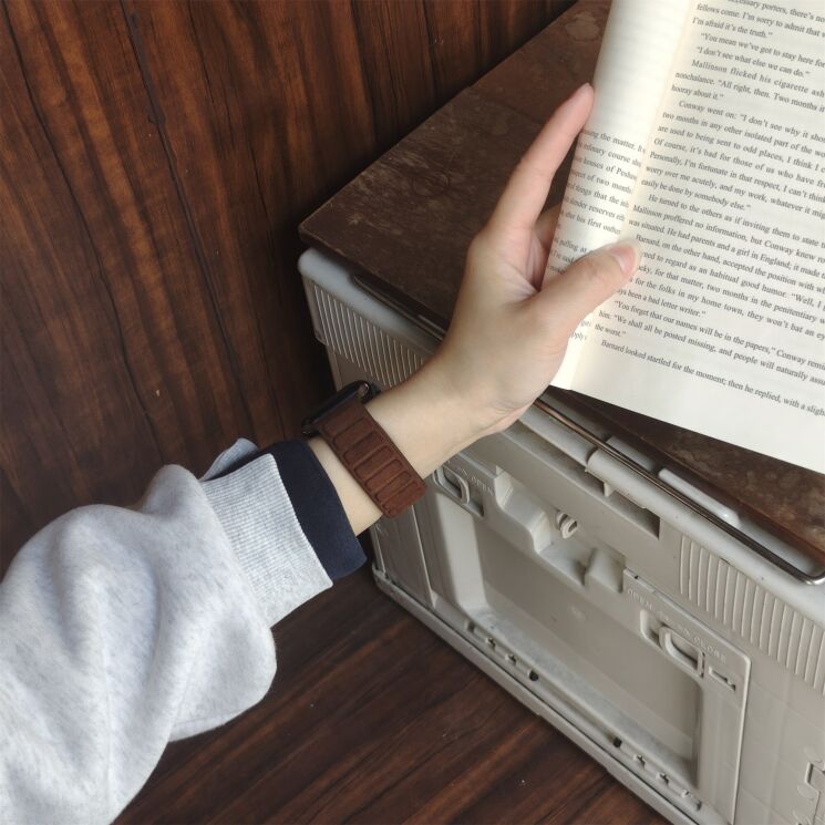 Ремешок Reframe Suede Leather для Apple Watch 42 (Series 10/11) / 41 / 40 / SE 40 / 38 - Navy Blue: фото 7 из 7