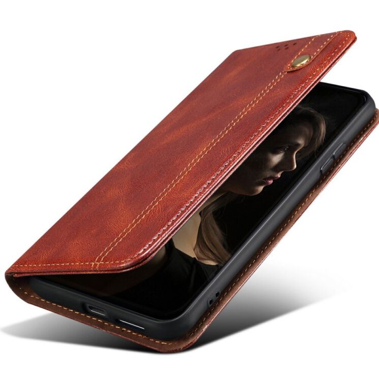 Защитный чехол UniCase Leather Wallet для Motorola Moto G75 - Brown: фото 4 из 7