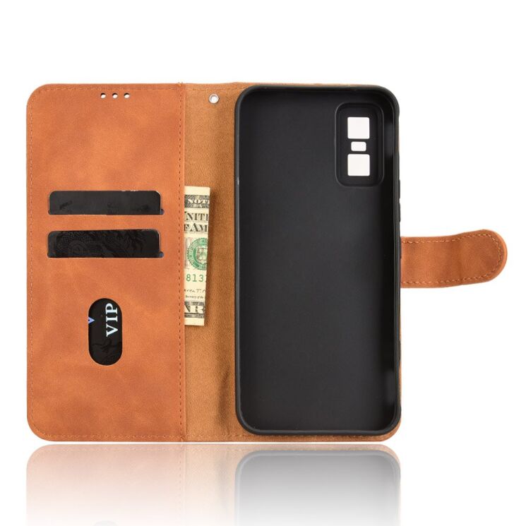 Чехол Deexe Classic Wallet для Infinix GT 30 Pro - Brown: фото 4 из 7