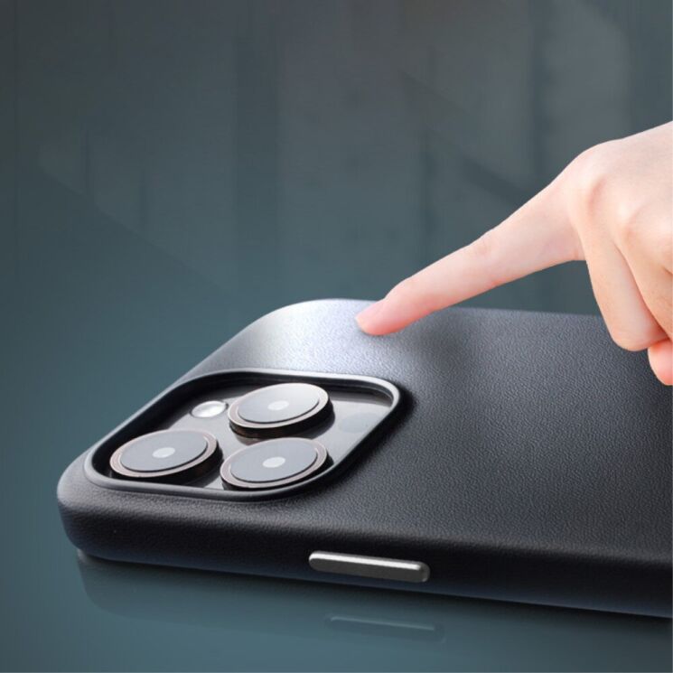 Защитный чехол QIALINO Classic Cover (with MagSafe Support) для Apple iPhone 15 Pro Max - Black: фото 6 из 7