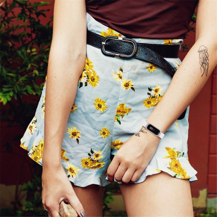 Ремешок Deexe Nylon Loop для Xiaomi Mi Band 7 - White: фото 4 из 8