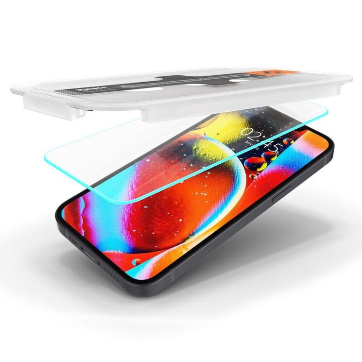 Защитное стекло Spigen (SGP) Glas.tR EZ Fit для Apple iPhone 13 / 13 Pro / 14 / 16e: фото 5 из 10