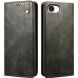 Защитный чехол UniCase Leather Wallet для Apple iPhone 16e - Green (376455G). Фото 1 из 7