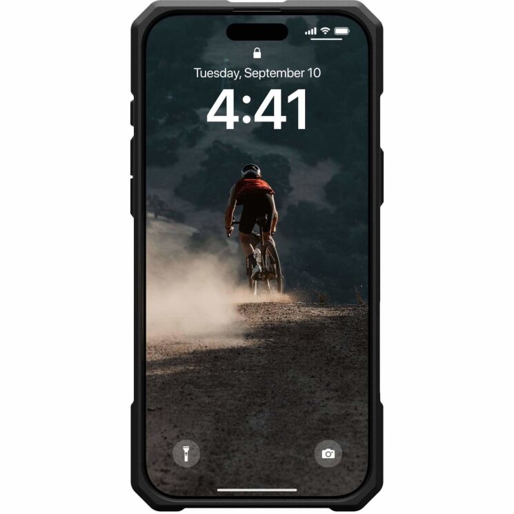 Защитный чехол URBAN ARMOR GEAR (UAG) Monarch для Apple iPhone 16 Pro Max - Carbon Fiber: фото 3 из 6