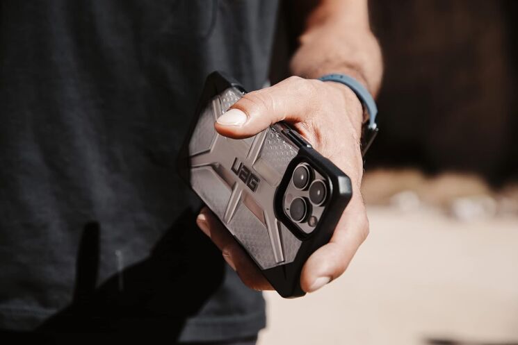 Защитный чехол URBAN ARMOR GEAR (UAG) Plasma для iPhone 13 Pro (113153113131) - Ash (280574A) Защитный чехол URBAN ARMOR GEAR (UAG) Plasma для iPhone 13 Pro (113153113131) - Ash: фото 6 из 8
