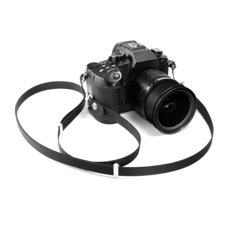 Ремінець для смартфону Spigen DA30L Lanyard Strap (AFA10614) - Black: фото 9 з 13