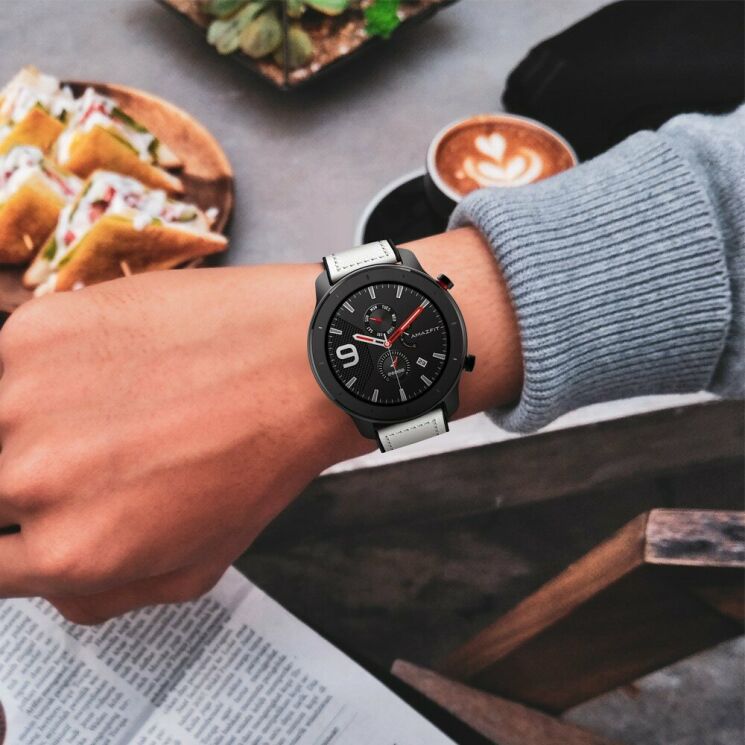 Кожаный ремешок Deexe Classic для Xiaomi Amazfit Watch GTR 47mm - White: фото 4 из 7