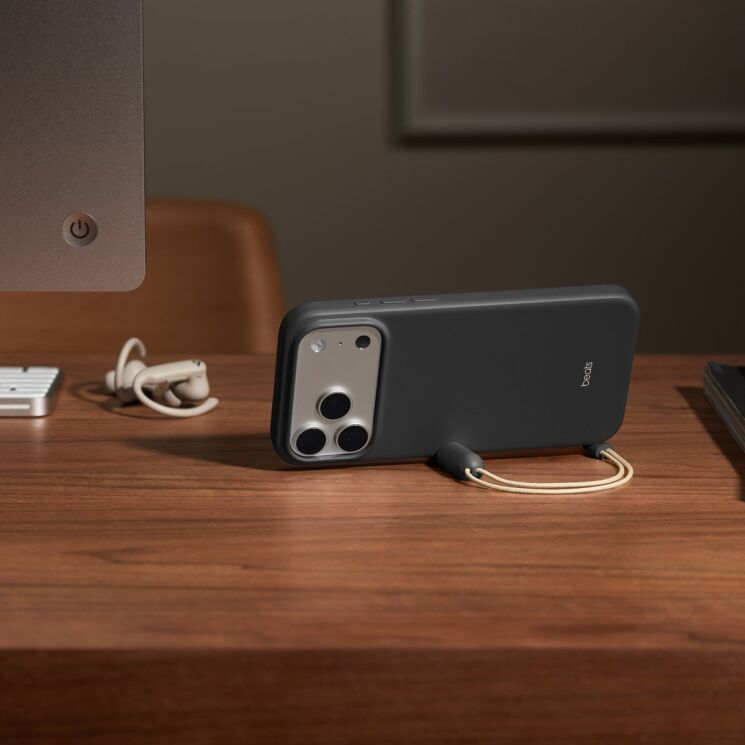 Чехол Beats Kickstand Case with MagSafe and Camera Control для iPhone 17 Pro Max (MGY94) - Granite Gray: фото 8 из 9