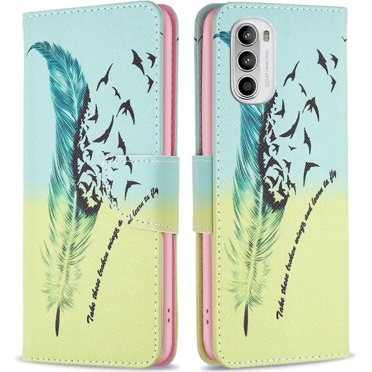 Чехол с рисунком Deexe Color Wallet для Motorola Moto G52 / G82 - Feather: фото 1 из 8