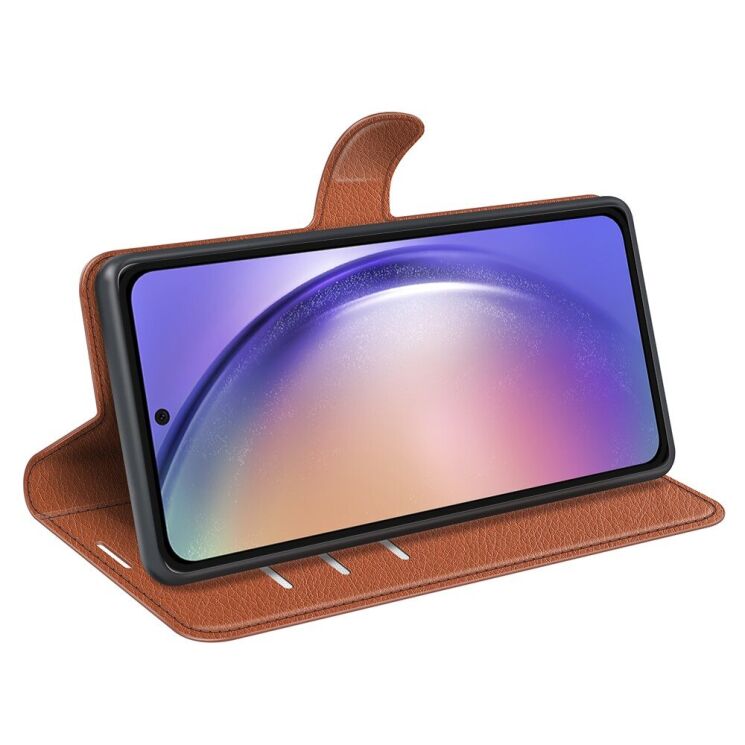 Чехол-книжка Deexe Book Type для Samsung Galaxy A55 (A556) - Brown: фото 3 из 8