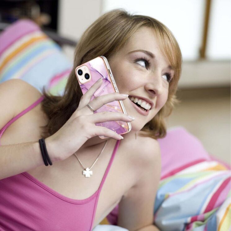 Защитный чехол Deexe Marble Style для Apple iPhone 15 Plus - Light Purple: фото 2 из 5