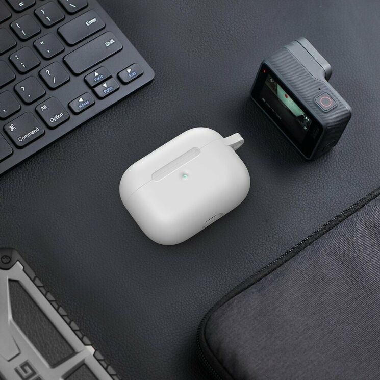 Защитный чехол UniCase Simple Stylish для Apple AirPods Pro - White: фото 6 из 7
